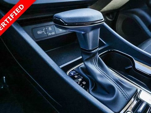 Certified 2025 Hyundai Santa Cruz SE FWD image 25