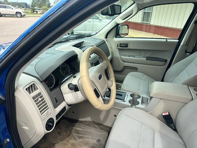 Used 2012 Ford Escape XLT FWD image 10
