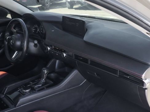 Used 2024 MAZDA MAZDA3 s AWD/4WD image 40