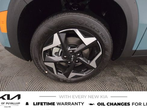 New 2026 Kia Seltos EX image 21