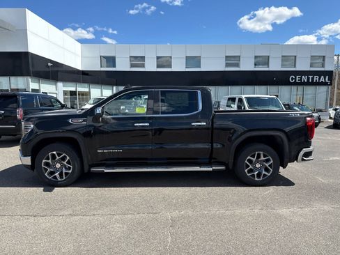 New 2026 GMC Sierra 1500 SLT w/ SLT Premium Plus Package AWD/4WD image 2