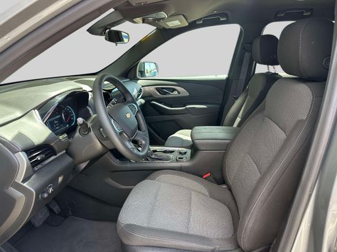 Used 2023 Chevrolet Traverse LT AWD/4WD image 17