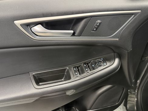 Used 2024 Ford Edge SEL w/ Convenience Package AWD/4WD image 19