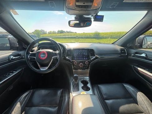 Used 2019 Jeep Grand Cherokee Trailhawk w/ Trailhawk Luxury Group AWD/4WD image 11