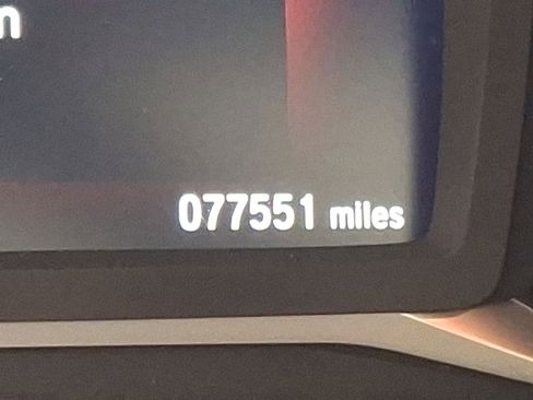 Used 2019 Honda Pilot Touring image 13