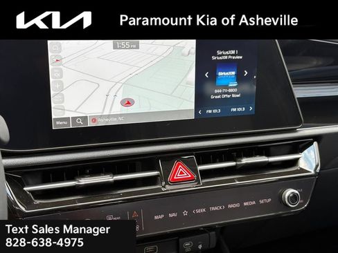 Certified 2025 Kia Niro FWD image 9