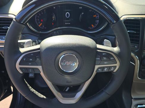 Used 2016 Jeep Grand Cherokee Summit w/ Platinum Series Group AWD/4WD image 10