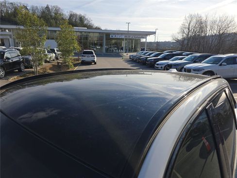 New 2026 BMW X3 xDrive30 w/ Premium Package image 11