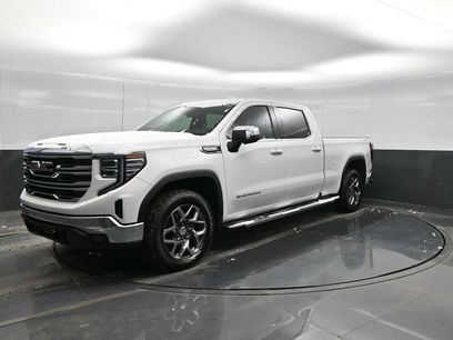 Used 2023 GMC Sierra 1500 SLT w/ SLT Convenience Package