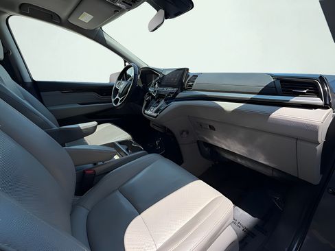 Used 2020 Honda Odyssey Elite image 40