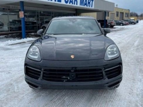 Used 2020 Porsche Cayenne image 9