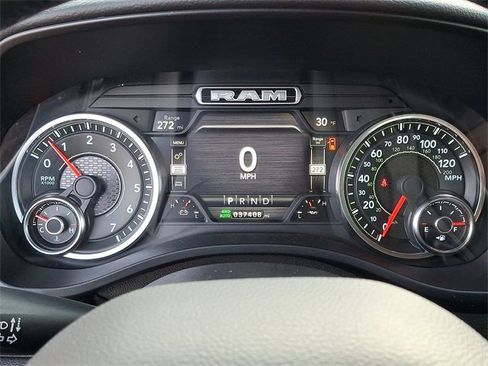 Used 2021 RAM 1500 Big Horn image 13