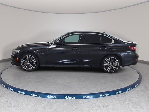 Used 2022 BMW 330e w/ Driving Assistance Package RWD image 11