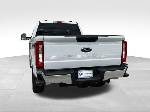 Used 2025 Ford F250 XLT w/ FX4 Off-Road Package AWD/4WD image 6