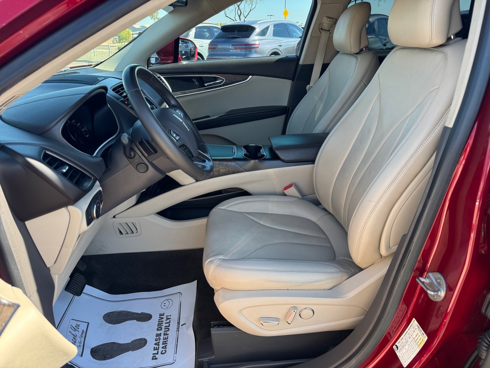 Used 2018 Lincoln MKX Reserve FWD image 14