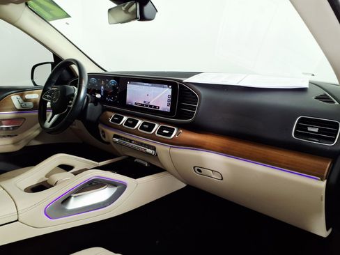 Used 2021 Mercedes-Benz GLE 350 4MATIC image 9