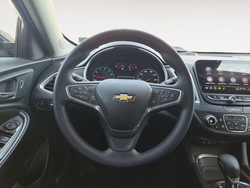 Used 2023 Chevrolet Malibu LT image 12