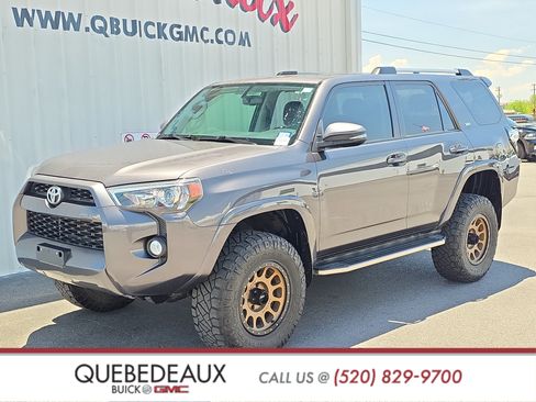 Used 2019 Toyota 4Runner SR5 Premium AWD/4WD image 3