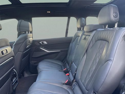 Used 2024 BMW X7 M60i w/ Executive Package AWD/4WD image 16