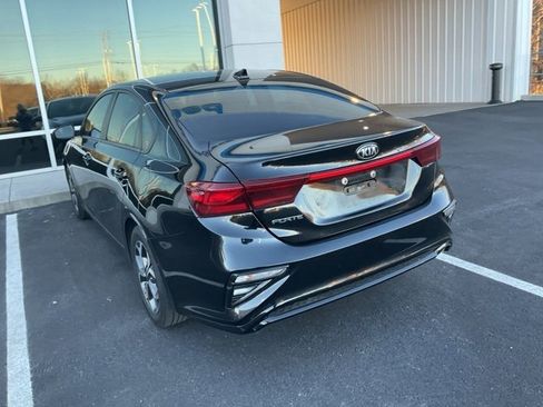 Used 2019 Kia Forte LXS image 8