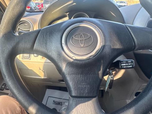 Used 2002 Toyota RAV4 4WD w/ Quick-Order Pkg image 19