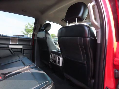 Used 2019 Ford F250 Lariat w/ Lariat Ultimate Package AWD/4WD image 43