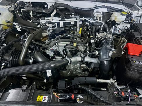 Used 2025 Ford Bronco Big Bend image 32