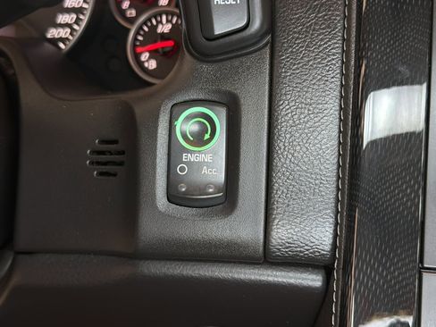 Used 2008 Chevrolet Corvette Coupe image 24