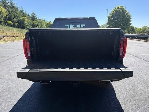 Used 2023 GMC Sierra 1500 Denali w/ Denali Reserve Package AWD/4WD image 23