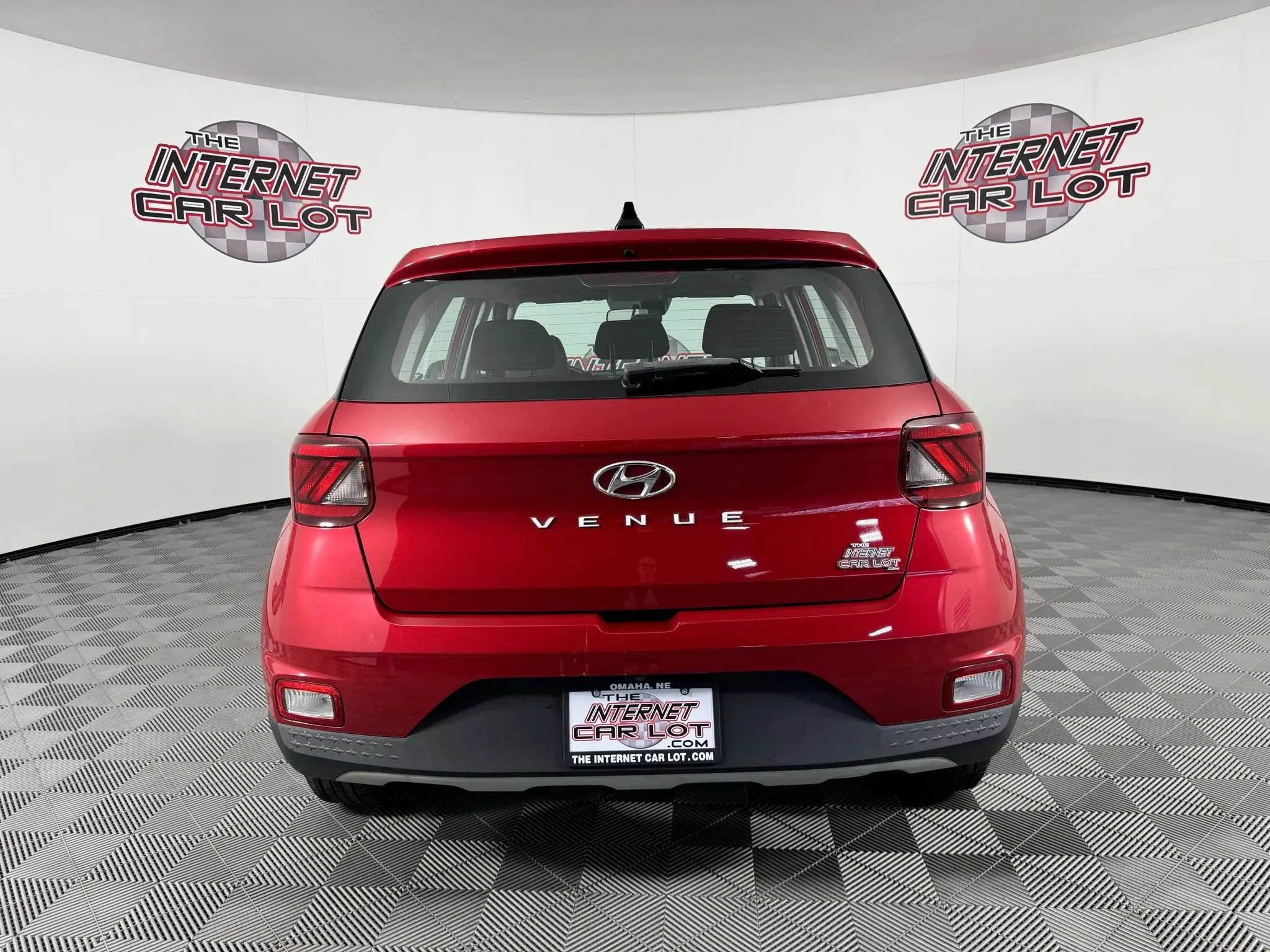 Used 2022 Hyundai Venue SE w/ Cargo Package FWD image 12