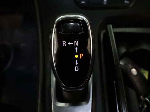 Used 2017 Buick LaCrosse Premium image 9