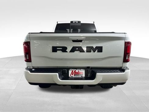 Used 2025 RAM 2500 Limited AWD/4WD image 4
