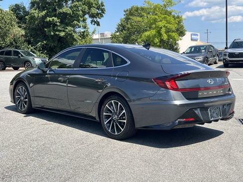 Used 2023 Hyundai Sonata Limited w/ Preferred Accessory Package FWD image 11