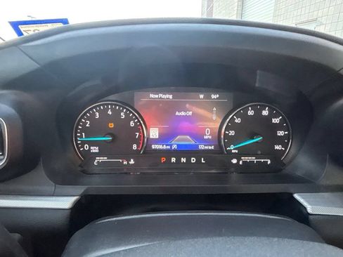 Used 2021 Ford Explorer XLT w/ Equipment Group 202A AWD/4WD image 24