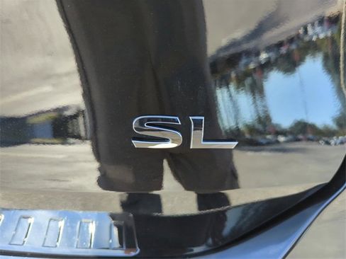 Certified 2019 Nissan Rogue SL w/ Premium Package image 18