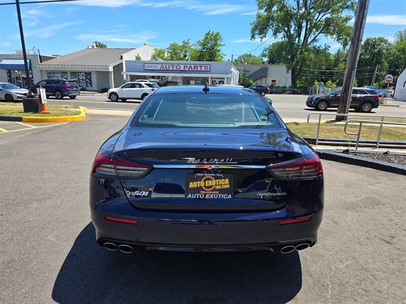 Used 2021 Maserati Quattroporte S Q4 AWD/4WD image 25