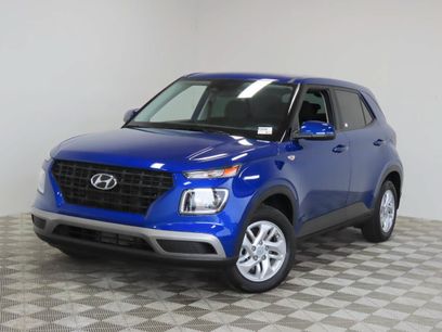 Used 2025 Hyundai Venue SE