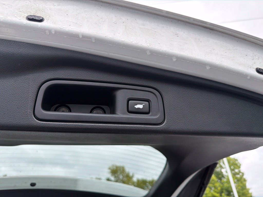 Used 2021 Honda Pilot Black Edition image 23