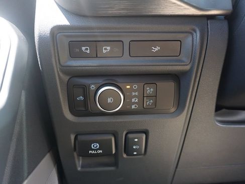 Used 2023 Ford F150 Lariat w/ Equipment Group 502A High AWD/4WD image 5