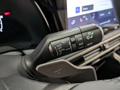 Used 2023 Lexus RX 350 Premium w/ Accessory Package (Z1) AWD/4WD image 19