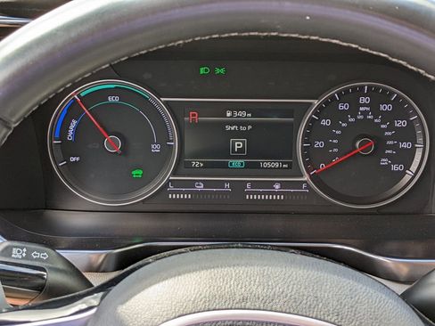 Used 2022 Kia Sorento S AWD/4WD image 14