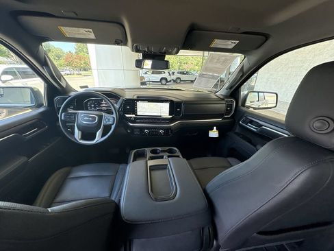 Certified 2025 GMC Sierra 1500 SLT AWD/4WD image 20