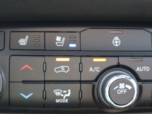 Used 2024 Dodge Durango R/T AWD/4WD image 26