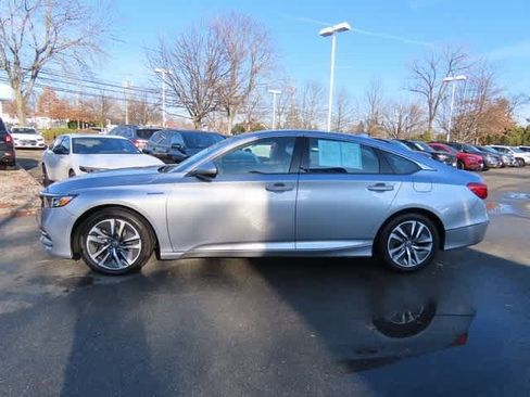 Used 2020 Honda Accord Hybrid image 3