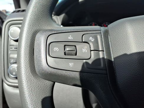 Used 2025 Chevrolet Silverado 1500 Custom Trail Boss w/ LPO, Dark Essentials Package AWD/4WD image 13