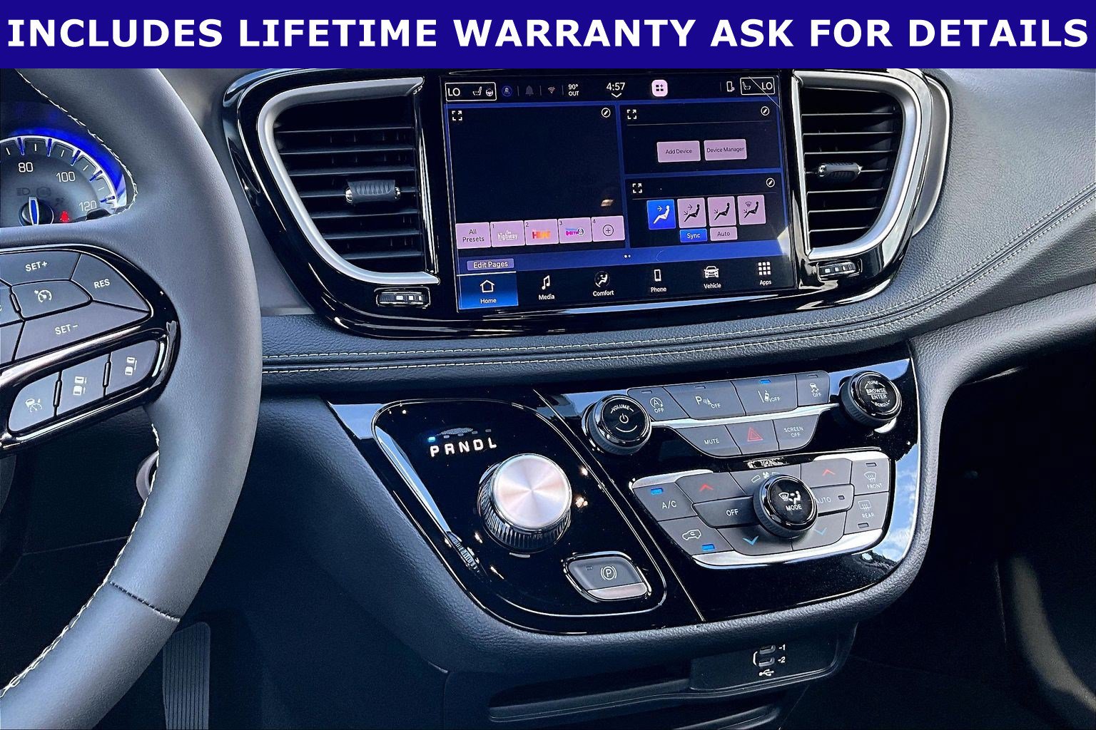 Used 2026 Chrysler Pacifica Select w/ S Appearance Package FWD image 6