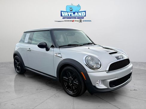 Used 2013 MINI Cooper S image 7