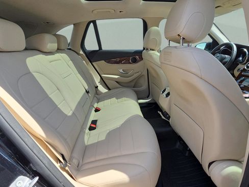 Used 2018 Mercedes-Benz GLC 300 image 15