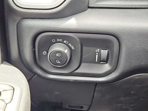 New 2026 RAM 2500 Tradesman AWD/4WD image 18