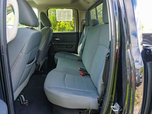 Used 2014 RAM 1500 Classic SLT AWD/4WD image 18